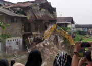 Eksekusi Paksa Lahan di Tamansari Bandung, Warga : Kami Taat Bayar Pajak dan Tinggal Puluhan Tahun