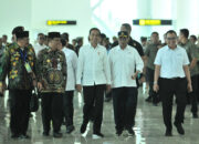 Ingatkan 10 Tahun Lagi Harus Lebih Gede, Presiden Jokowi Resmikan Terminal Baru Bandara Syamsudin Noor