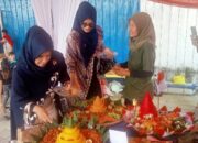 Hj. Violia Azarah, Caleg Provinsi Partai Nasdem Jadi Dewan Juri Lomba Tumpeng