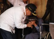 Ini Bukti Kehadiran Pemerintah, PJ Bupati Arisan Latif Kunjungi Korban Kebakaran Warga Kp.Ciseupan