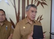 PJ Wali Kota Dicky Saromi Kukuhkan Dewan Pendidikan Kota Cimahi