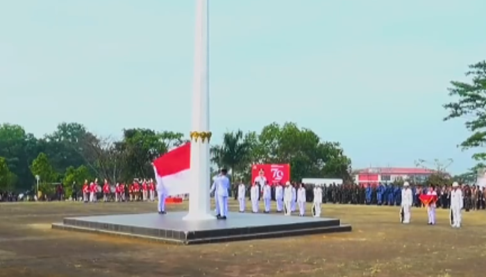 Pemerintah Kabupaten Bandung Barat Gelar Upacara Peringatan HUT RI Ke-79 di Lapang Plaza Mekarsari