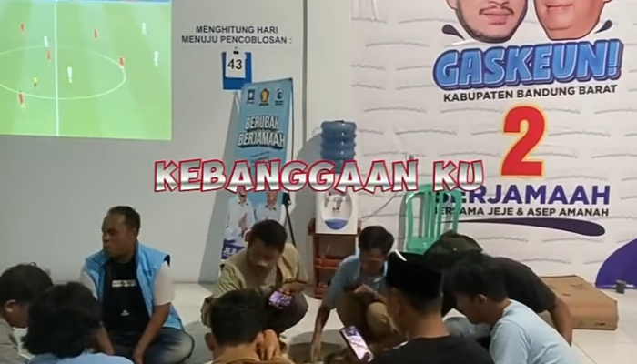 Relawan JEEP Gelar Nobar Indonesia VS Cina di Rumah Pemenangan BERJAMAAH