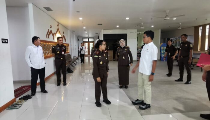 Ketua Komisi Kejaksaan RI Apresiasi Terhadap Kinerja Jajaran Kejati Jabar yang Profesional, Berintegritas dan Humanis