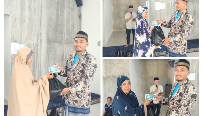 Masjid AR Rosadi Perumahan Cagak Lestari Gelar Penyaluran Zakat Fitrah Perdana