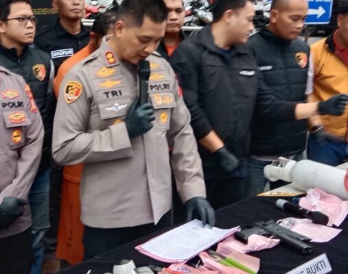 Satreskrim Polres Cimahi Berhasil Menangkap Pelaku Perampokan ATM di Minimarket