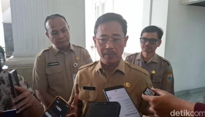 Kadisdik Jakarta : Wisuda dan Pelepasan Murid Tidak Wajib