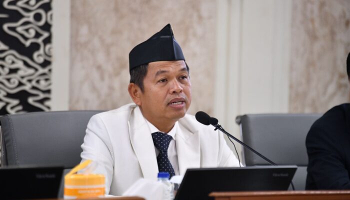 KDM Instruksikan Aturan Jam Malam Bagi Pelajar Mulai Juni
