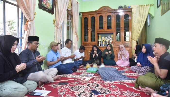 Mang Emon Tewas di Sumatera, Bupati Kuningan Beri Kadedeuh Keluarganya