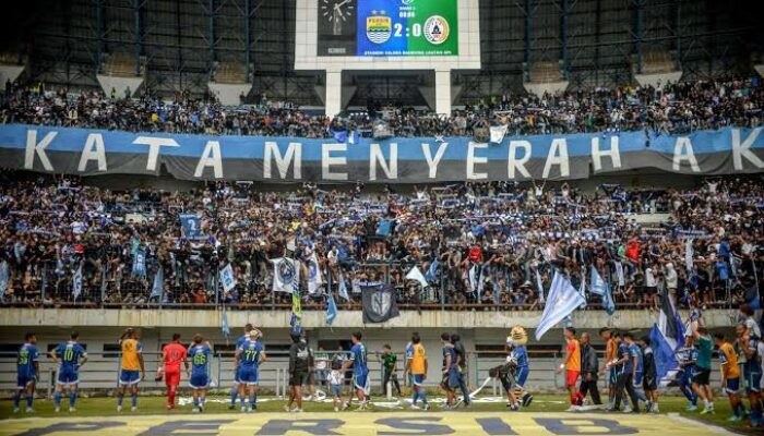 Tandang Terakhir Persib vs Persita, Dihimbau Bobotoh Tidak Hadir ke Stadion