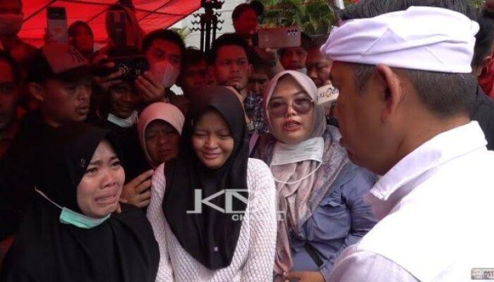 Kasad Salurkan Santunan Kepada Keluarga Ahli Waris Korban Pemusnahan Muhandak