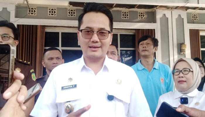 Wakil Walikota Cimahi Lakukan Sidak Ke Pasar Antri: Harga Bahan Pokok Masih Stabil