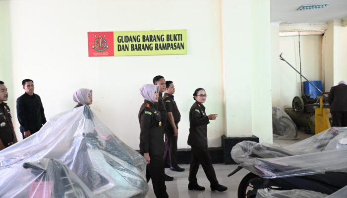 Kajati Jabar Kunjungi Kejari Kota dan Kabupaten Bekasi, Dorong Penguatan Integritas dan Pelayanan Publik