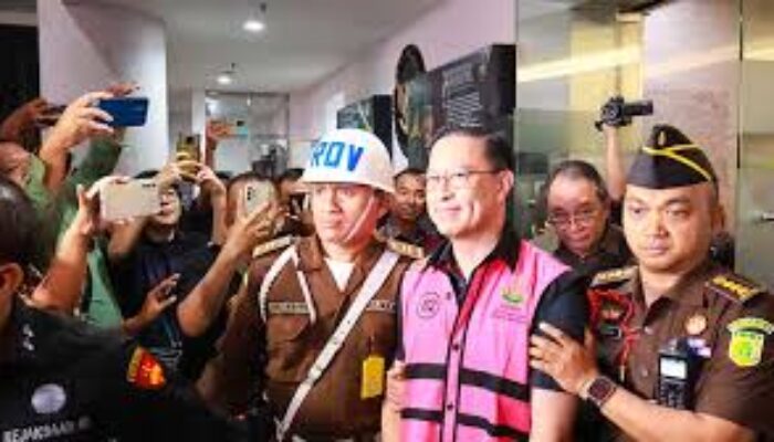 Pengadilan Tipikor Menjatuhkan Vonis 4,5 tahun Penjara kepada Thomas Lembong