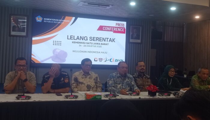 Kick Off Pekan Lelang Serentak, Perwakilan Kemenkeu Jabar Lelang 123 Aset Sitaan Pajak