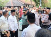 Tim Gabungan Tertibkan Pengemis dan Pengamen di Situs Sunan Gunungjati yang Kerap Meresahkan Peziarah