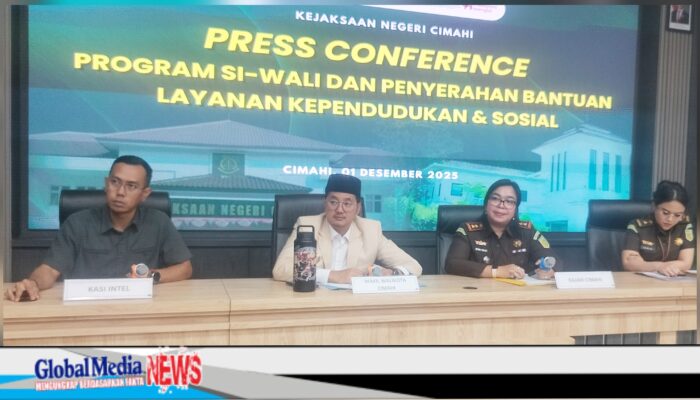Ini Bukti Negara Hadir, Kejari Cimahi Tetapkan Perwalian Tiga Anak dan Serahkan Bantuan Layanan Kependudukan Sosial