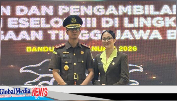 Banu Laksmana Resmi Jabat Kepala Kejaksaan Negeri Cimahi, Kajati Jabar Pimpin Pelantikan
