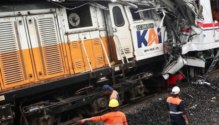 Korban Kecelakaan Kereta Bekasi Dijamin Pemprov Jabar: Perawatan Gratis hingga Santunan