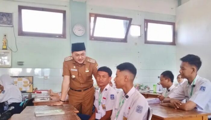 Monitoring TKA SMP 2026 di Cimahi, Wakil Wali Kota Pastikan Ujian Berjalan Objektif dan Berkualitas