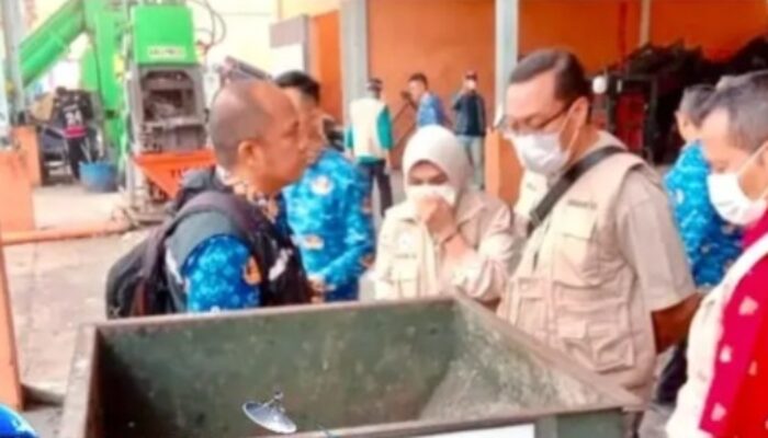 Komisi III DPRD Kota Cimahi Sidak TPST Sentiong, Kapasitas Pengolahan Sampah Turun Drastis