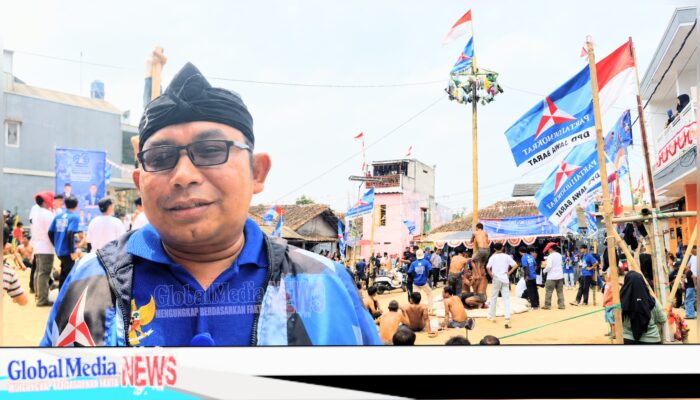 Semarak HUT ke-25 Demokrat, DPC Demokrat KBB Hadir dan Bergembira Bersama Warga