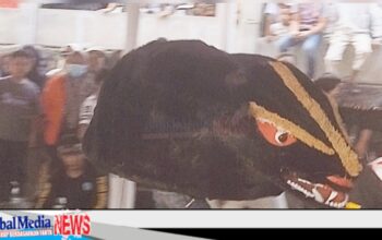 Seni Dubrig Guncangkan Gebyar Kemerdekaan RW 06 Cihanjuang Rahayu, Warga Antusias Saksikan Pertunjukan